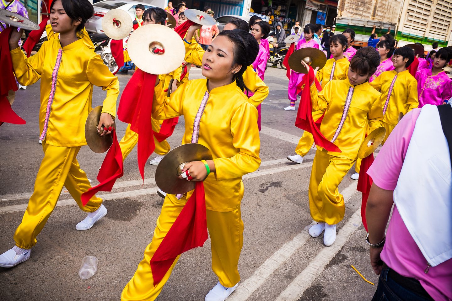 Thung Sri Muang 2015 - wersja chińska - Zdjęcie 12 z 54